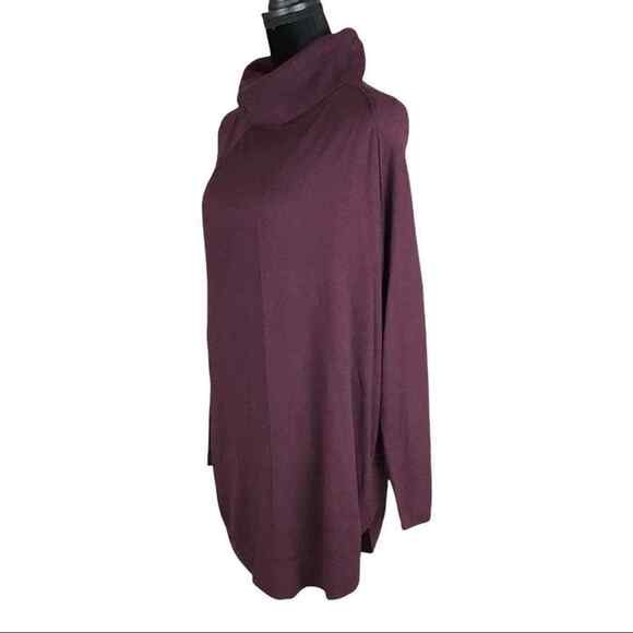 Caslon Woman's Small Maroon Turtleneck Tunic Sweater Long Sleeve Curved Hem NWOT - Picture 4 of 15